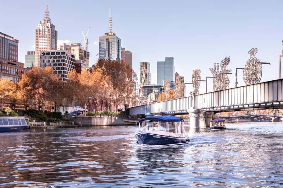 1.5Hr Yarra River Crown Flames and City Lights Cruise - Key points to know before booking