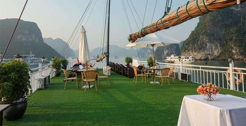 2-Day 1-Night Cruise:Visit Bai Tu Long Bay_ Less Touristic - Why Bai Tu Long Bay feels different from the main Halong route
