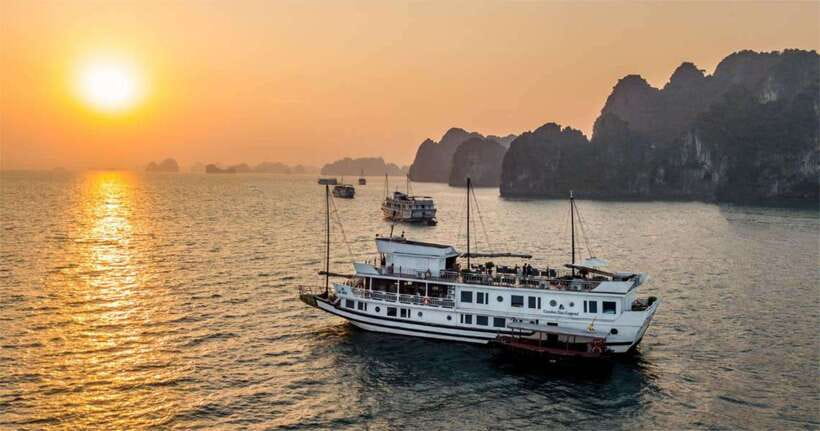 2-Day 1-Night Cruise:Visit Bai Tu Long Bay_ Less Touristic - Day 1: From Sunworld Harbor to Cap La Island