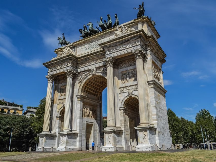 2-Hour Milan by Night Walking Tour - Key points to know before booking