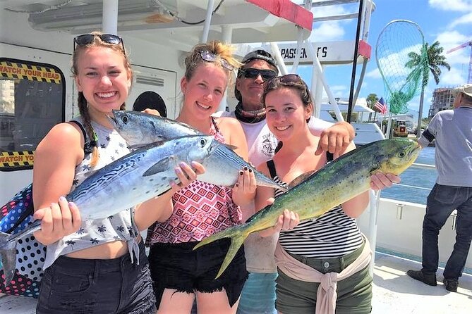 4-Hour Day or Night-Time Reef Bottom Fishing Charter in Fort Lauderdale - Four hours on reefs, wrecks, and changing depths