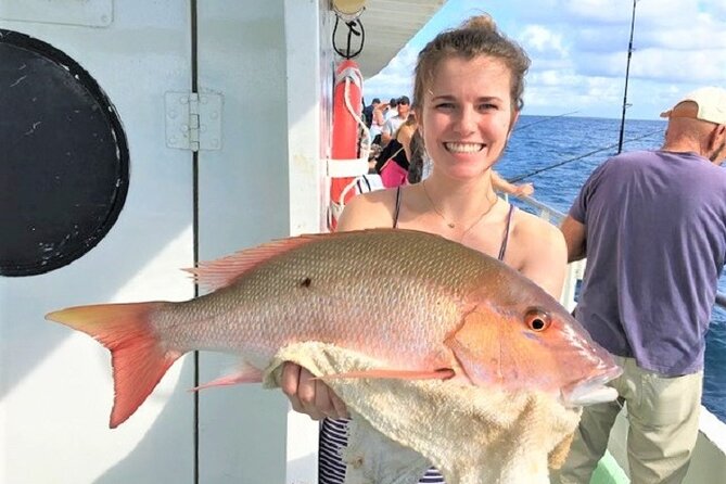 4-Hour Day or Night-Time Reef Bottom Fishing Charter in Fort Lauderdale - Group size and value for your money