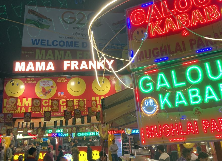 Agra: Sadar Bazar Food Market Night Walking Tour by Tuk-Tuk - Walking the market lanes with a local guide
