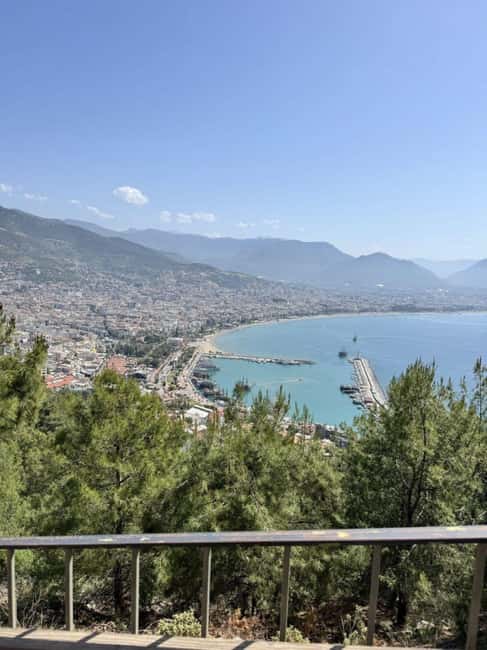 Alanya Night Tour: Castle, Cable Car & Cleopatra Beach - Free time around Alanya Castle