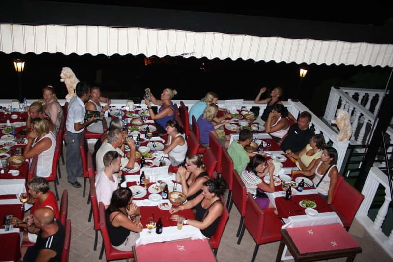 Alanya: Sunset Night Safari with Boat Trip with Dinner - Orange orchards, dusty tracks, and dinner