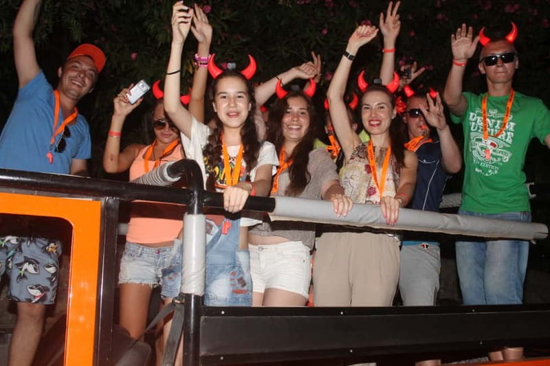 Alanya: Sunset Night Safari with Boat Trip with Dinner - What the party atmosphere is really like