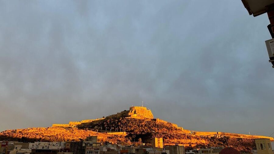 Alicante: Walking Tour - Why Alicante’s legends make this walk different
