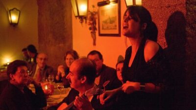 All-inclusive Fado Tour: Show & Dinner. Lisbon at Night