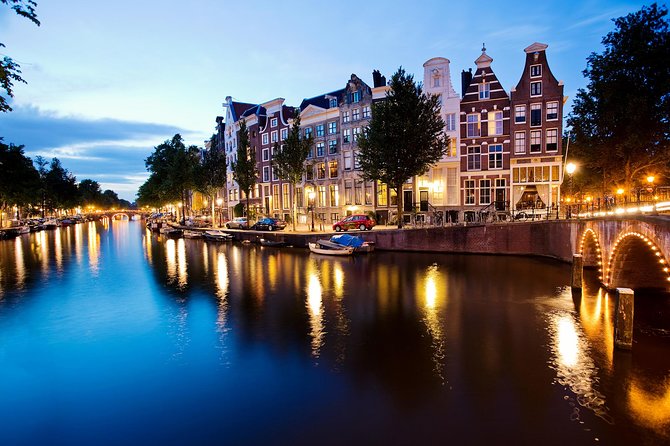 Amsterdam: Wine and Cheese Evening Cruise - Who will enjoy this cruise most?