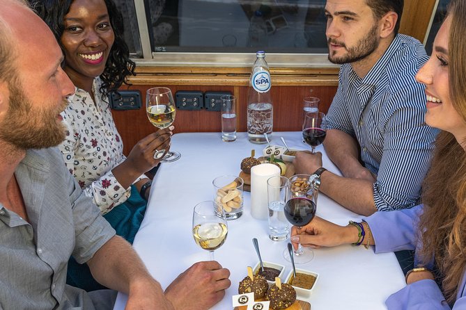 Amsterdam Wine and Cheese Evening Cruise - Should you book the Amsterdam Wine and Cheese Evening Cruise?