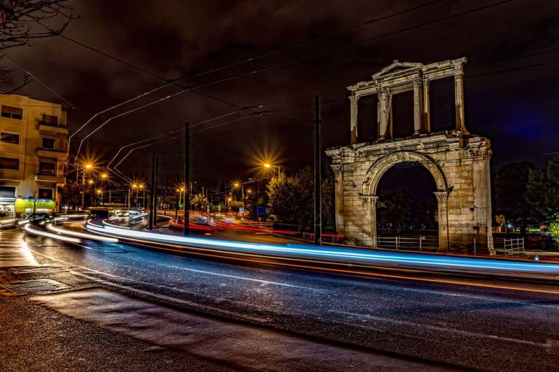 Athens: Big Bus Live-Guided Night Tour by Open-Top Bus - Who should book this night tour?