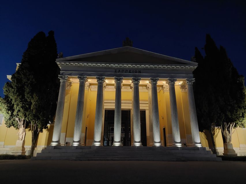 Athens: City Highlights Nighttime Walking Tour in Spanish - What the $28 price really covers