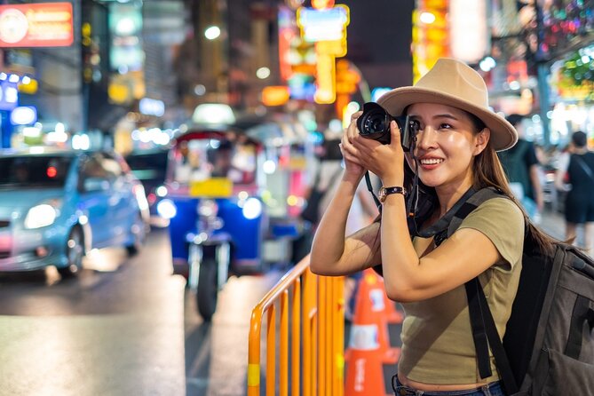 Bangkok Tuk-Tuk Tour by Night with Chinatown Street Food Meal - Grand Palace and Wat Pho From the Old Town