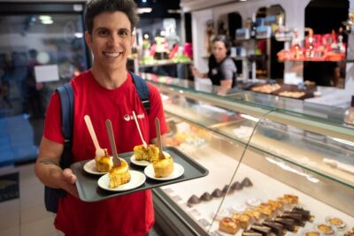 Barcelona Old Town Tapas Tour: Vermouth, Bites & Hidden Gems