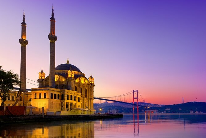 Bosphorus Evening Cruise: Dinner, Live Shows & Private Table - Who should book this dinner cruise