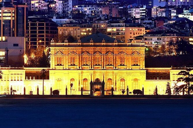 Bosphorus Night Cruise on the Luxury Yacht - Çırağan Palace and the waterfront of Beşiktaş