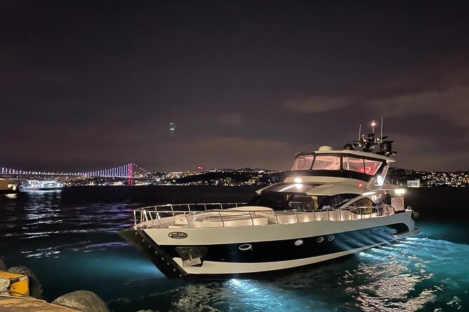 Bosphorus Night Cruise with Luxury Yacht - Dolmabahçe Palace and the imperial waterfront