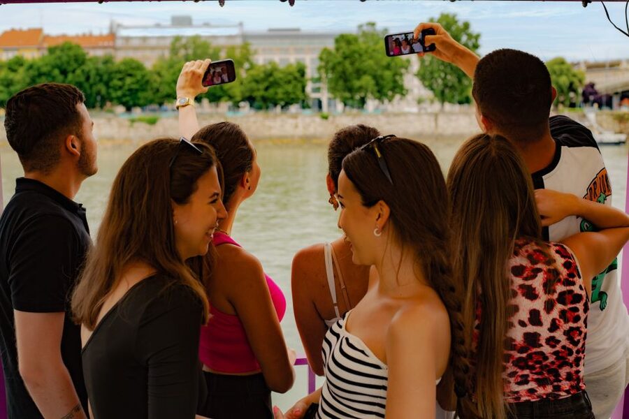 Budapest: Danube River City Lights Express Cruise - The upper deck is worth claiming early