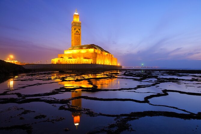 Casablanca City Night Tour and Traditional Moroccan Dinner - Walking the Old Medina for 45 minutes