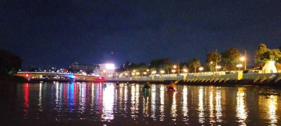 Chiang Mai: Ping River Night Kayaking into City Center - Bridges, music, and the Chiang Mai skyline