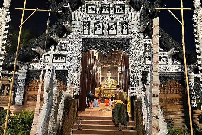 Chiang Mai Temples and Market Tuk-Tuk Evening Night Tour - What the $34.24 price gets you