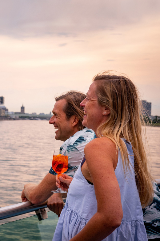 Cologne: 2-Hour Evening Cruise on the Rhine River - Cologne Cathedral at sunset