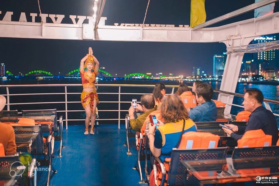 Da Nang: Scenic Han River Night Cruise On My Xuan Cruise. - Key points to know before you book