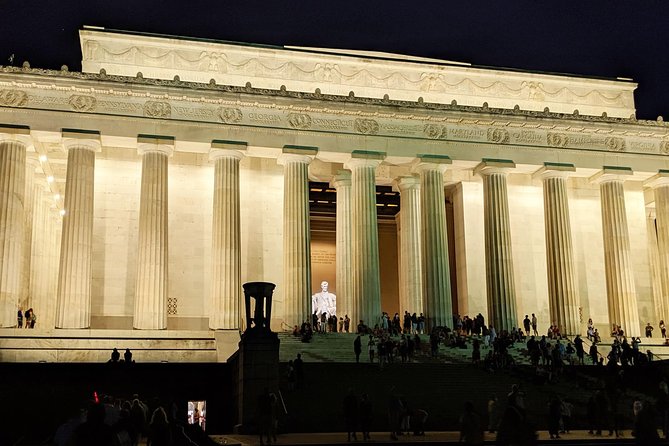DC Memorials Night Tour: Glass-Roof Convertible Upgrade Option - White House and U.S. Capitol: grand exteriors only