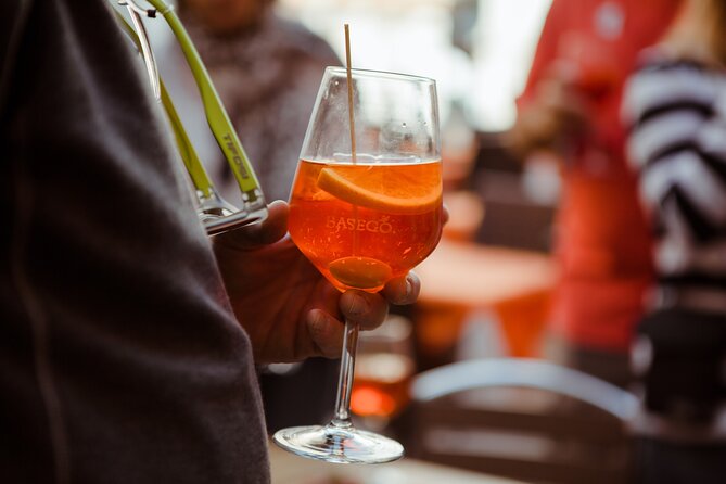Eat like a Local: Venice Cicchetti and Wine Tasting Evening Tour - Pasta and wine at Al Vecio Marangon