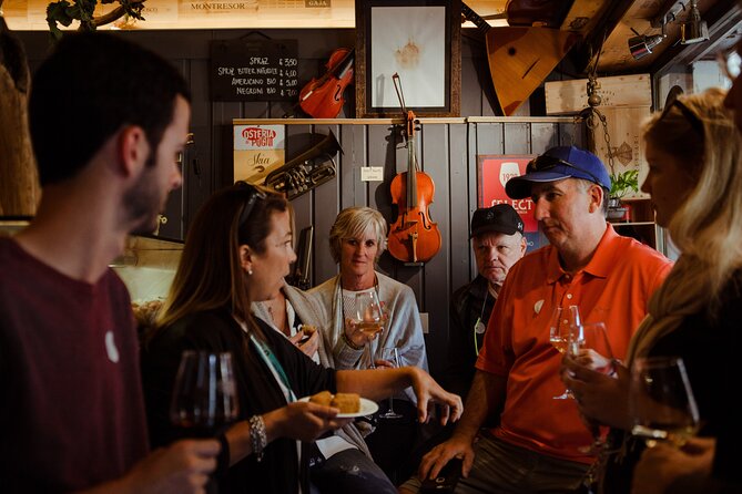 Eat like a Local: Venice Cicchetti and Wine Tasting Evening Tour - Basegone and the first Venetian aperitivo