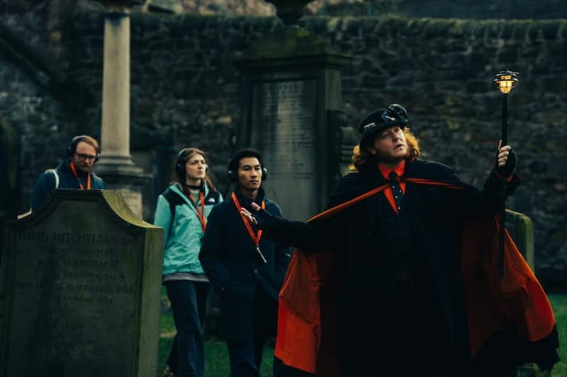 Edinburgh: Underground Vaults and Graveyard Evening Tour - Key points to know before you book