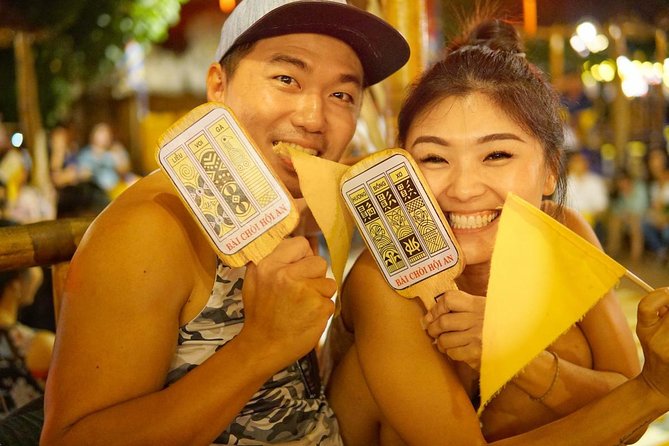 Evening Walking Food Tour, folk game and lantern boat - A 15-minute boat ride and floating lantern