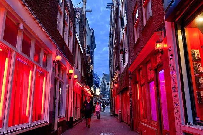 Evening Walking Tour: The Dark Side of Antwerp - FelixArchief and the port district