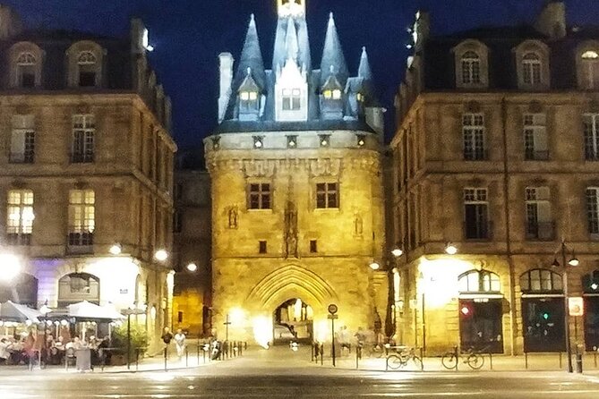 Exclusive ! Discover Vibrant Bordeaux at Night :Night Tour! - Walking Sainte Catherine after dark