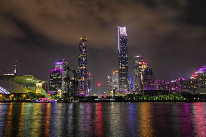 Guangzhou Pearl River Night Cruise and Canton Tower Private Tour - Why Guangzhou looks better after sunset