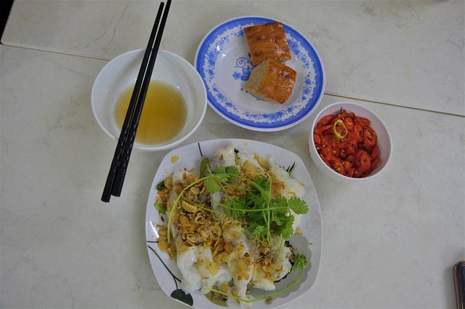 Hanoi Vespa Tours: Hanoi After Dark Vespa Food Tours - Seafood and the broader Hanoi food scene