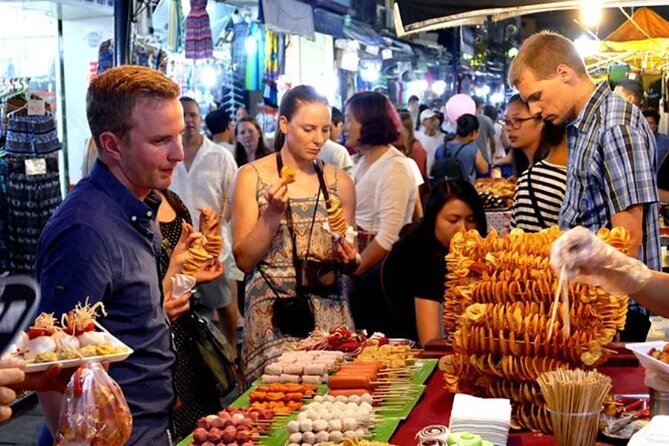 Hoi An Ancient Town - Night Market Street Food Tours By Night - Why Hoi An works so well after dark