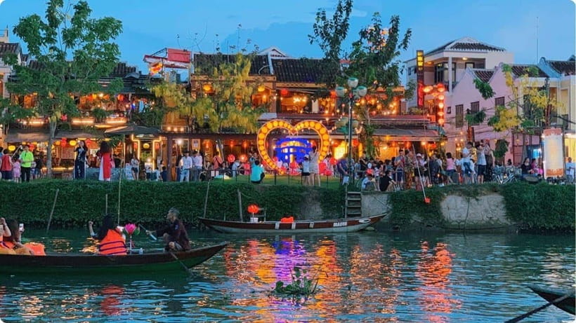 Hoi An: River Lantern Boat Experience with Free 5G eSIM - What the $8 price really buys you