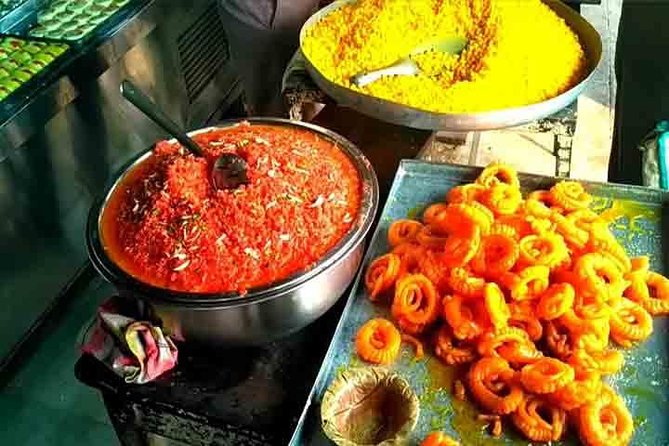 Jaipur Evening Food & market Tour: Savor the Test of the Jaipur - Gulab Ji Chai Wale: begin with Jaipur’s tea culture