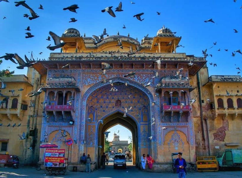 Jaipur: Private Evening Tour with Monkey Temple Sunset - Why the evening timing works in Jaipur