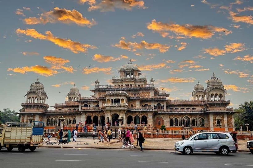 Jaipur: Private Evening Tour with Monkey Temple Sunset - The Pink City streets and evening markets