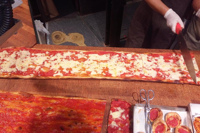 Jewish Ghetto and Campo Dè Fiori By Night Food, Wine and Sightseeing Tour - Tiramisu and Baroque Rome at Piazza Navona
