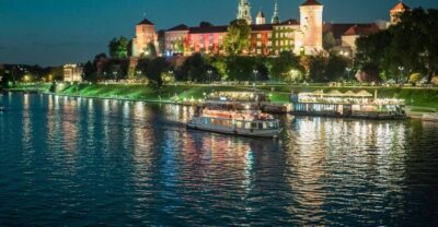Krakow: Evening Cruise with a Glass of Wine