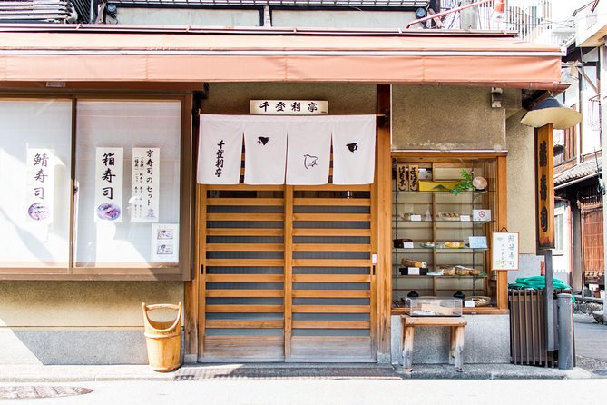 Kyoto Foodie Night Tour - Obanzai, izakaya food, and the value of trying something new