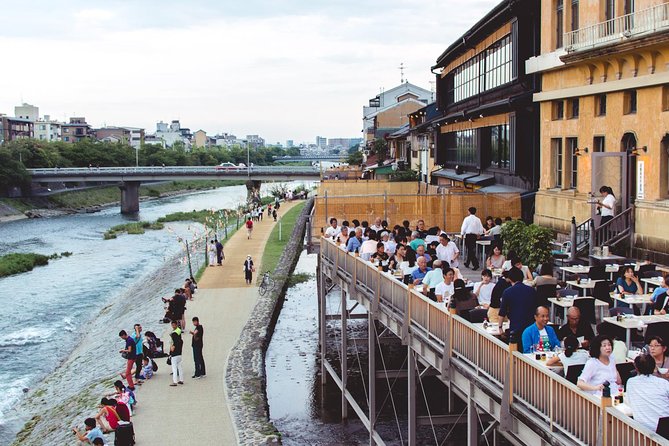 Kyoto Foodie Night Tour - Pontocho: a short walk with a different side of Kyoto