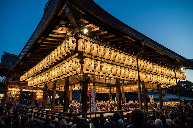 Kyoto Gion Night Walk & Geisha District Guided Tour - What the $18 price really gives you