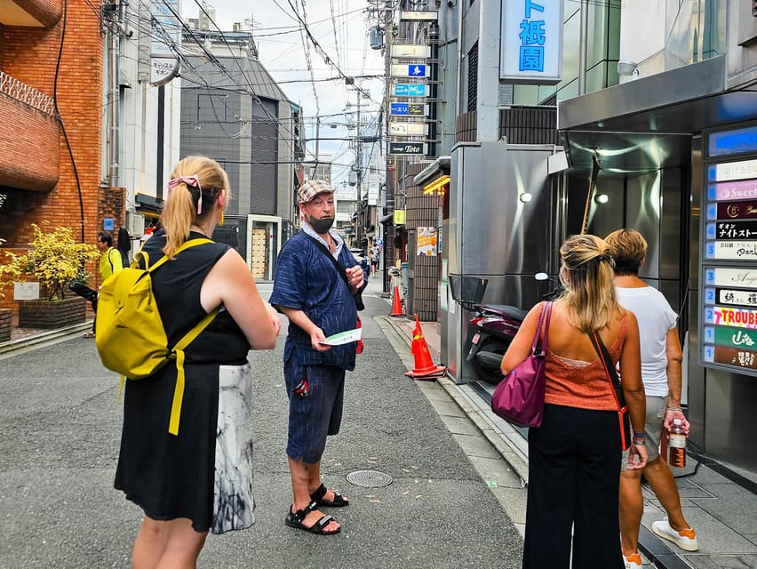 Kyoto: Gion Sunset Walking Tour with Local Guide - Smaller lanes, temples, and shrines