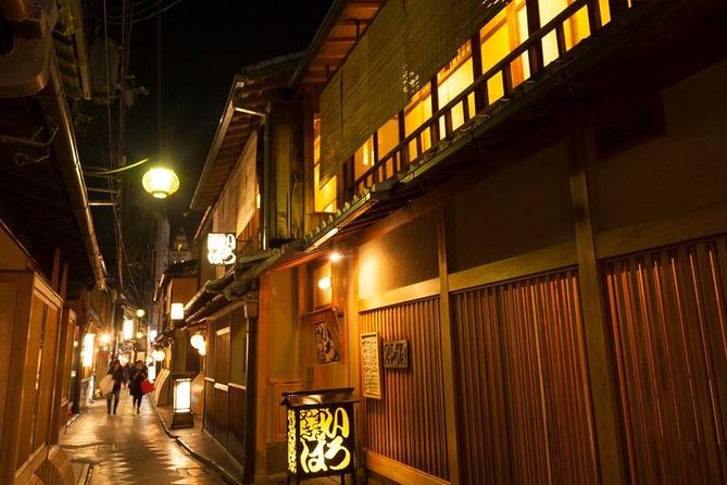 Kyoto Night Foodie Tour in Gion (9+ dishes + 6 Sake tastings) - Walking beside the Kamo River