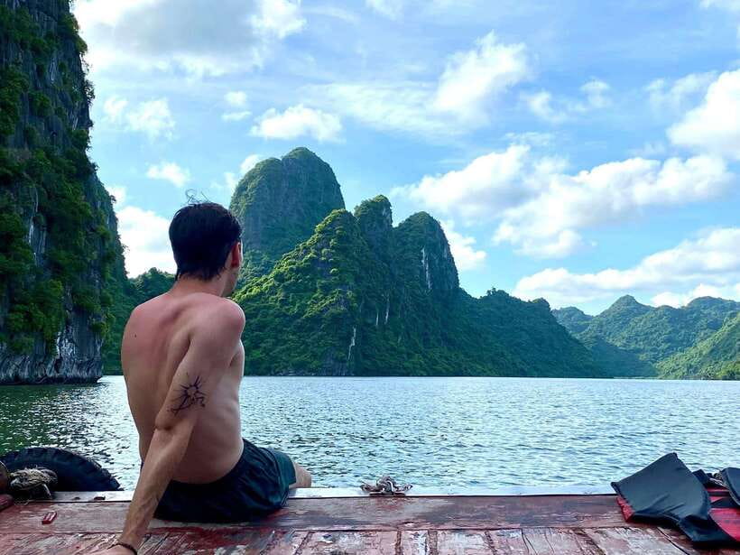 Lan Ha Bay: Bioluminescent Plankton Kayak Tour from Beo Pier - What $32 gets you