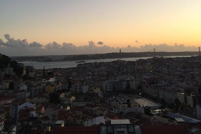 "Lisbon by Night" up to 6 people, private tour - Booking timing, language, and cancellation